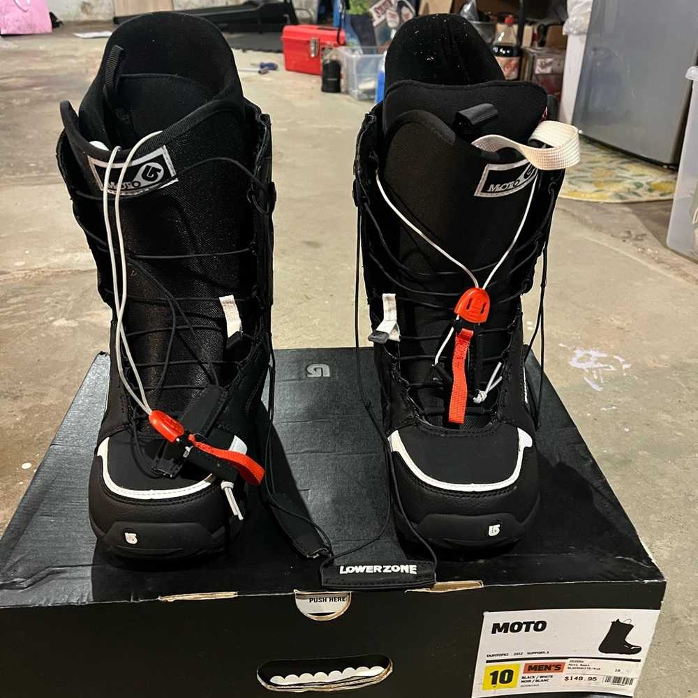 Burton Mens Moto Imprint 1 Snowboard Boots Size 10 Snowboarding US Black